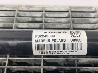 bontott VOLVO XC90 II Jobb hátsó Féltengely