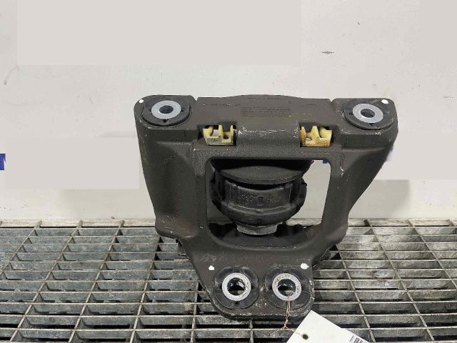 bontott VOLVO XC90 II Motor Tartó Bak (Pozíciófüggetlen)