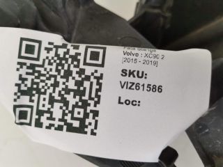 bontott VOLVO XC90 II Bal első Lökhárító Tartó (Műanyag)