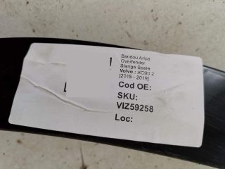 bontott VOLVO XC90 II Bal hátsó Sárvédő Díszléc