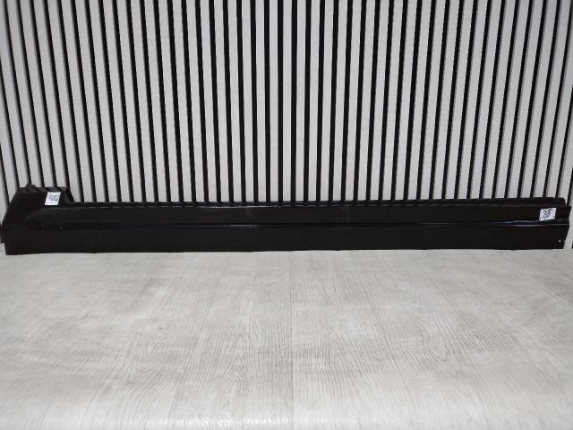 bontott VOLVO XC90 II Bal Küszöb