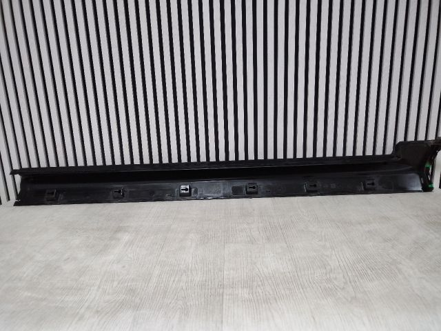 bontott VOLVO XC90 II Bal Küszöb