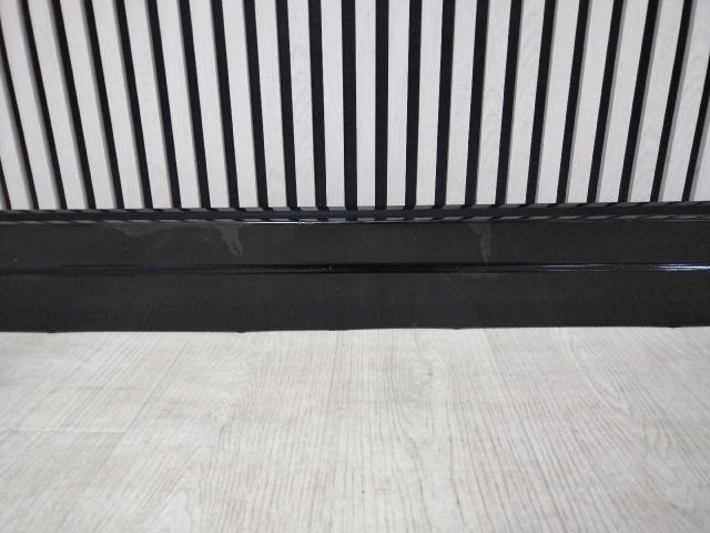 bontott VOLVO XC90 II Bal Küszöb