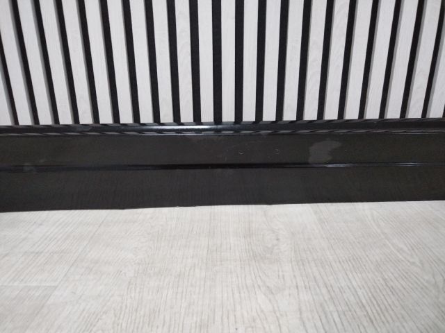 bontott VOLVO XC90 II Bal Küszöb