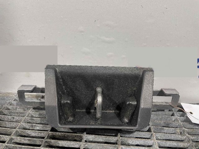 bontott VOLVO XC90 II Csomagtérajtó Ütköző