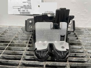 bontott VOLVO XC90 II Csomagtérajtó Ütköző