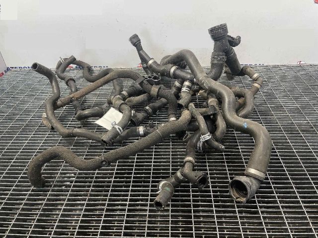 bontott VOLVO XC90 II Vízcső