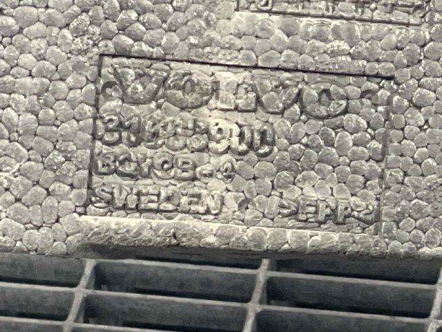 bontott VOLVO XC90 II Első Lökhárító Merevítő (Fém)