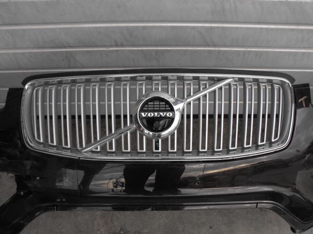 bontott VOLVO XC90 II Első Lökhárító (Üresen)