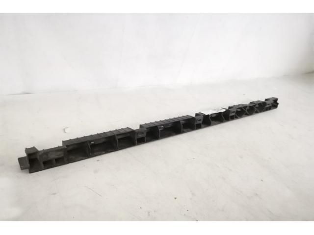 bontott VOLVO XC90 II Hátsó középső Lökhárító Tartó (Műanyag)