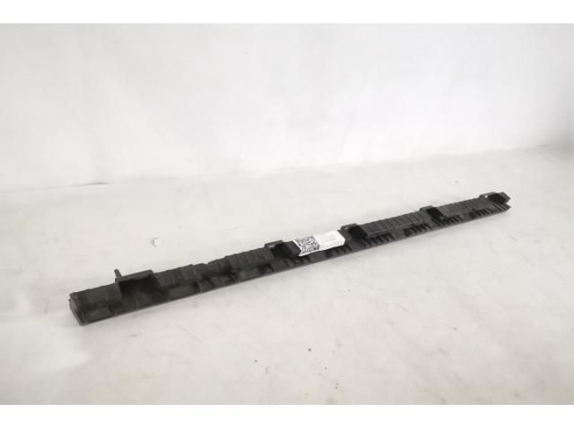 bontott VOLVO XC90 II Hátsó középső Lökhárító Tartó (Műanyag)