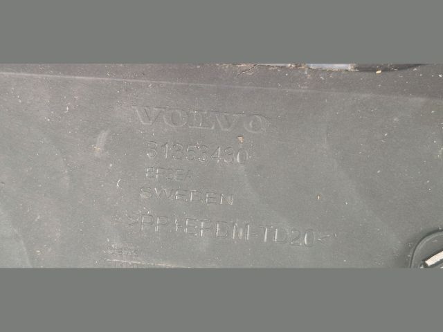 bontott VOLVO XC90 II Hátsó Lökhárító (Üresen)