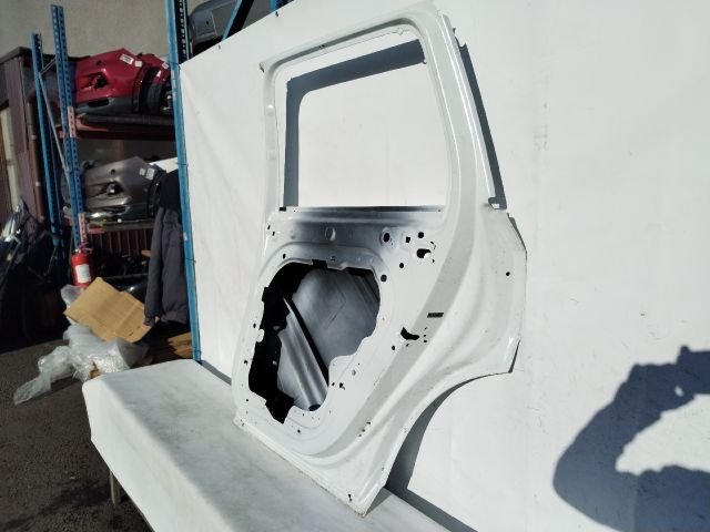 bontott VOLVO XC90 II Jobb hátsó Ajtó (Üres lemez)