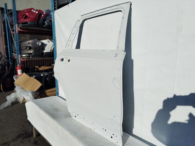 bontott VOLVO XC90 II Jobb hátsó Ajtó (Üres lemez)