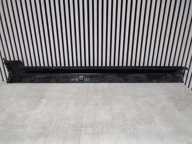 bontott VOLVO XC90 II Jobb Küszöb