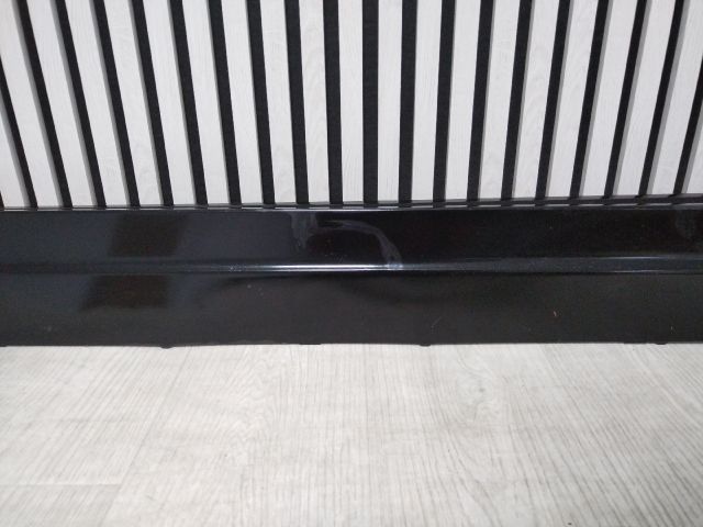 bontott VOLVO XC90 II Jobb Küszöb