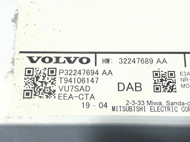 bontott VOLVO XC90 II Rádió / CD