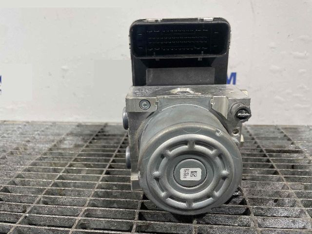 bontott VOLVO XC90 II ABS Kocka