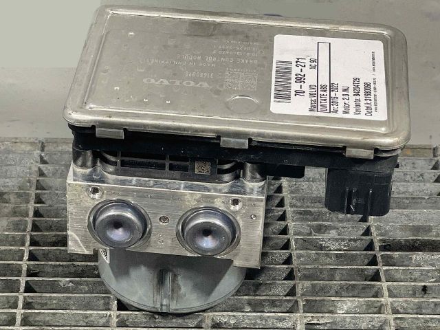 bontott VOLVO XC90 II ABS Kocka