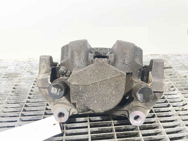 bontott VOLVO XC90 II Bal első Féknyereg Munkahengerrel