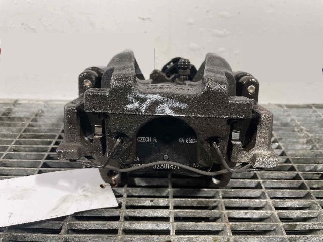 bontott VOLVO XC90 II Bal hátsó Féknyereg Munkahengerrel