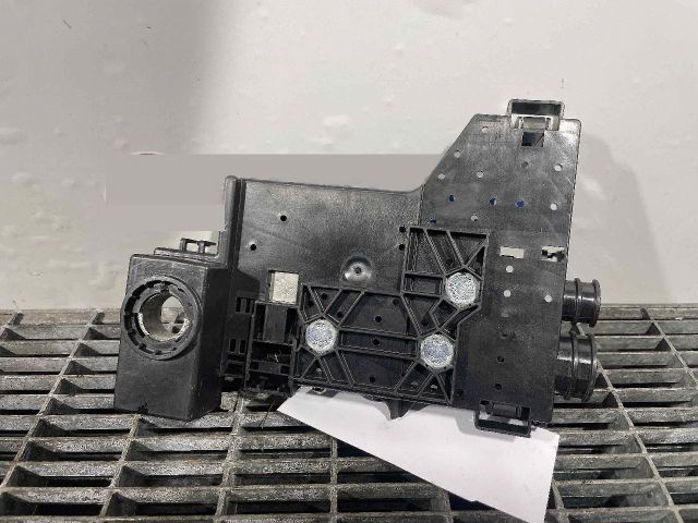 bontott VOLVO XC90 II Biztosítéktábla Motortér