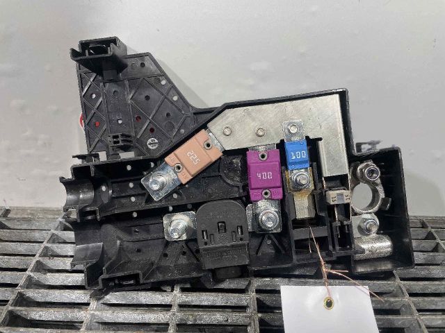 bontott VOLVO XC90 II Biztosítéktábla Motortér