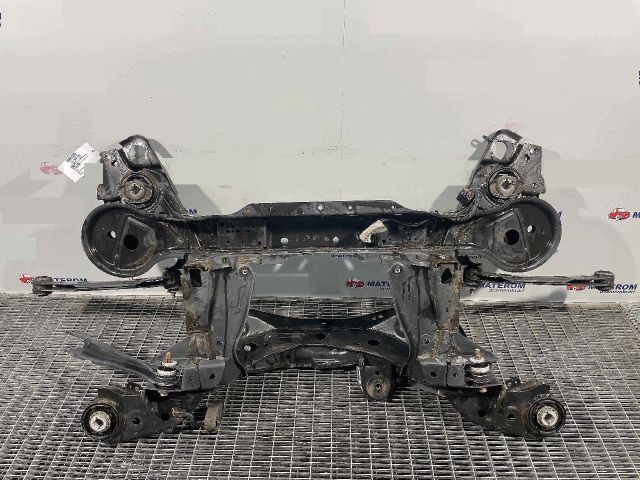 bontott VOLVO XC90 II Hátsó Bölcső