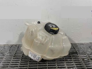 bontott VOLVO XC90 II Kiegyenlítő Tartály