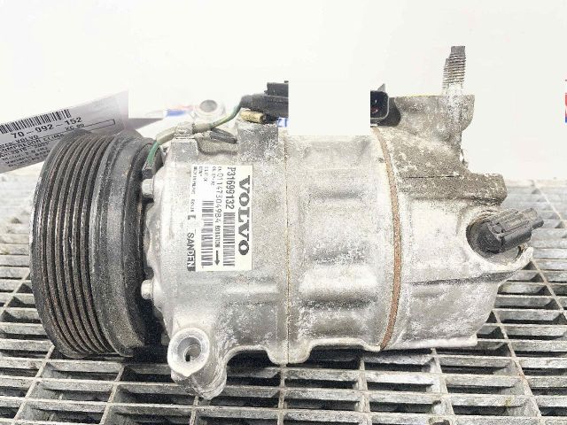 bontott VOLVO XC90 II Klímakompresszor