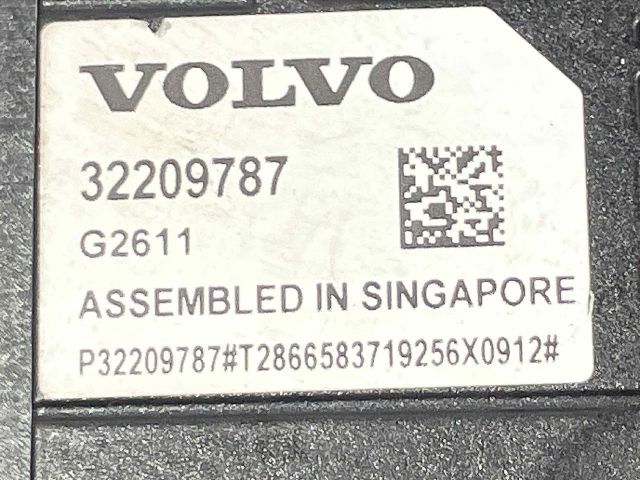 bontott VOLVO XC90 II Tolatókamera