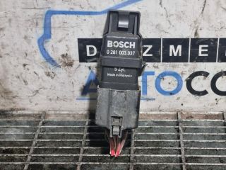 bontott VOLVO XC90 Izzító Relé