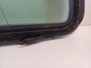 bontott VOLVO XC90 Jobb C Oszlop Oldalablak Üveg