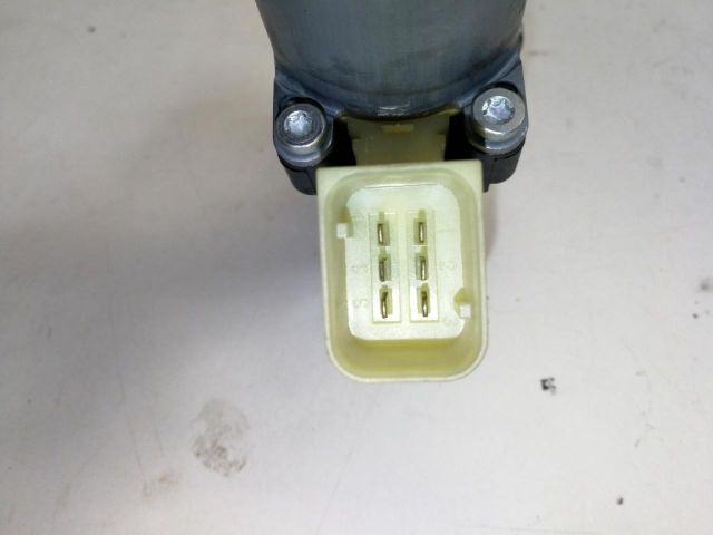 bontott VOLVO XC90 Jobb első Ablakemelő Motor