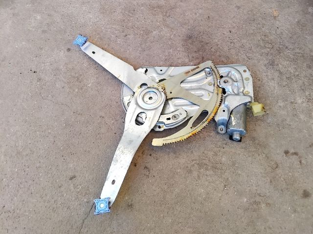 bontott VOLVO XC90 Jobb első Ablakemelő Szerkezet (Elektromos)