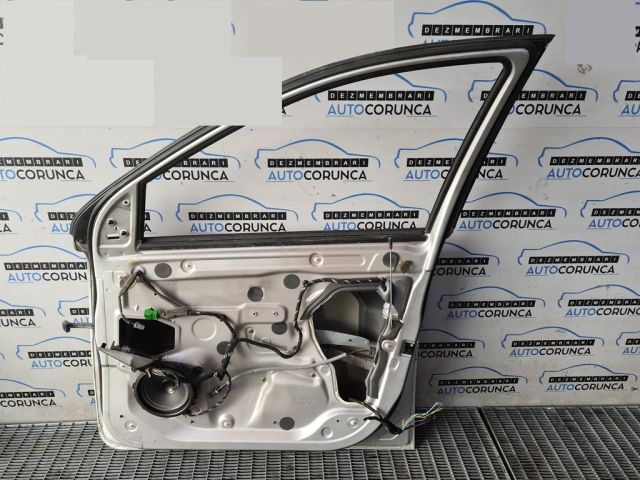 bontott VOLVO XC90 Jobb első Ajtó (Üres lemez)