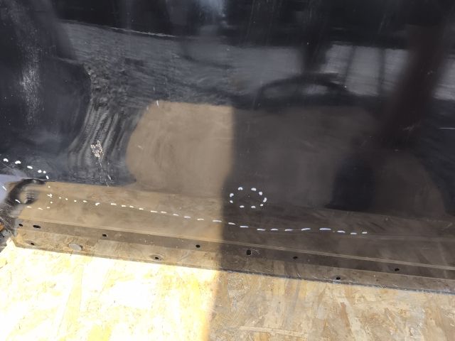 bontott VOLVO XC90 Jobb első Ajtó (Üres lemez)