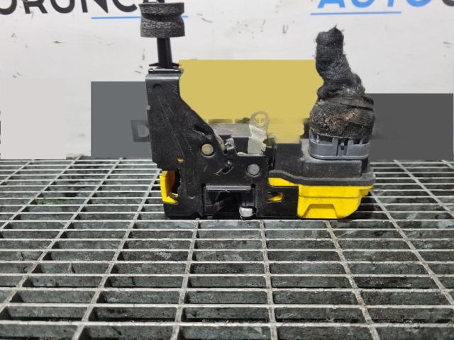 bontott VOLVO XC90 Jobb első Ajtózár