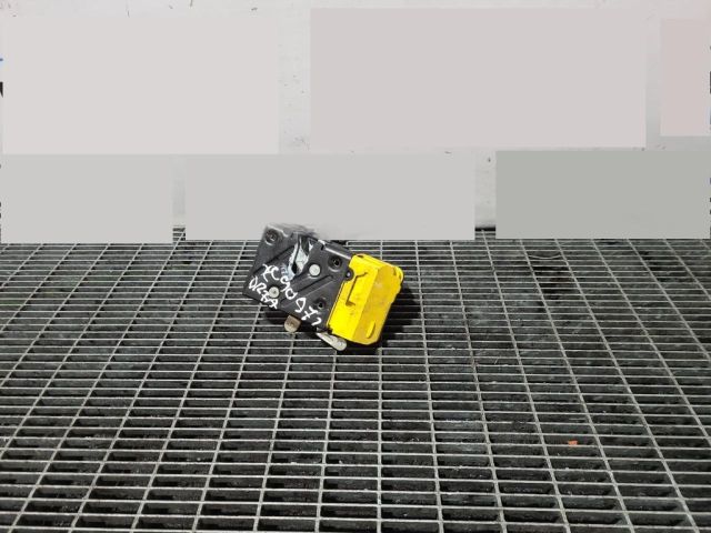 bontott VOLVO XC90 Jobb első Ajtózár