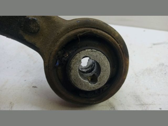 bontott VOLVO XC90 Jobb első Alsó Első Lengőkar