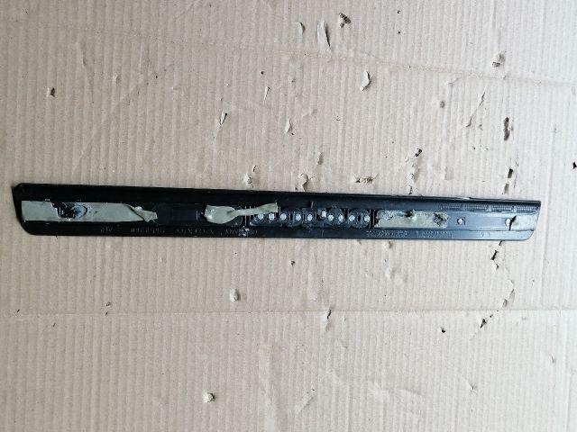 bontott VOLVO XC90 Jobb első Küszöb Díszléc