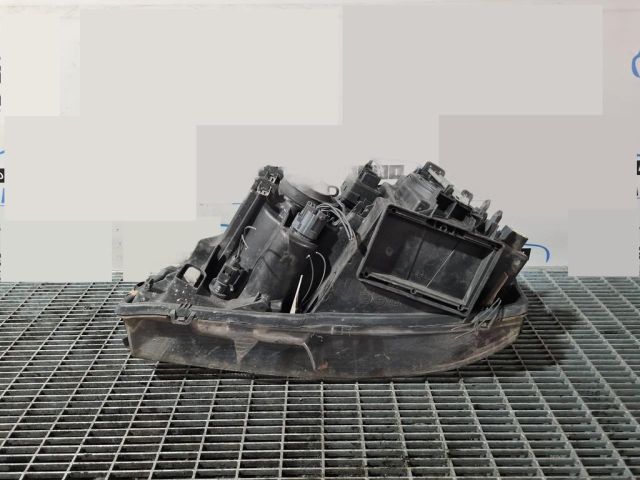 bontott VOLVO XC90 Jobb Fényszóró