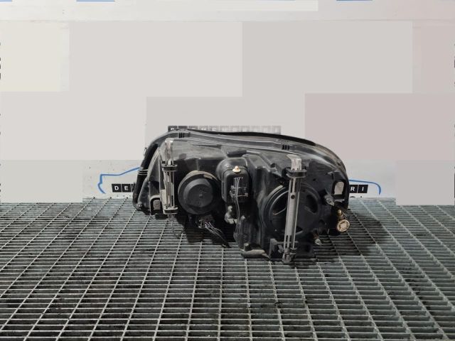 bontott VOLVO XC90 Jobb Fényszóró