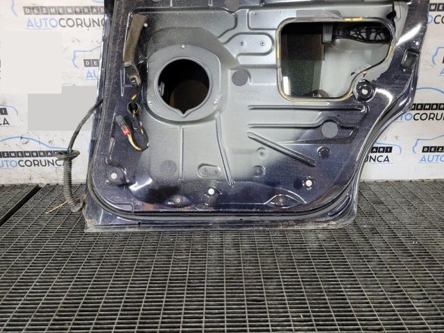 bontott VOLVO XC90 Jobb hátsó Ajtó (Üres lemez)