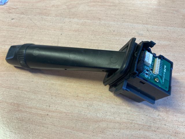 bontott VOLVO XC90 Jobb Kormánykapcsoló Ablaktörlő