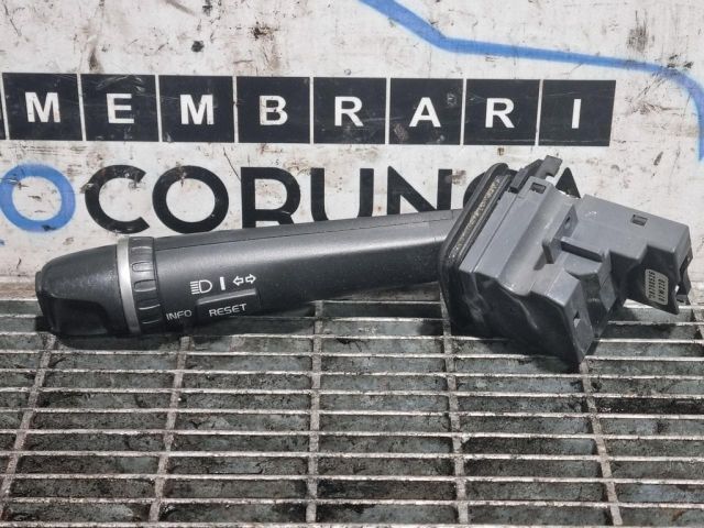 bontott VOLVO XC90 Jobb Kormánykapcsoló Ablaktörlő