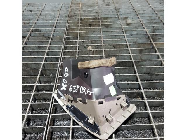 bontott VOLVO XC90 Jobb Szellőző