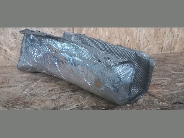 bontott VOLVO XC90 Középső Kipufogó Dob Hővédő Lemez