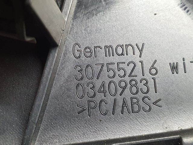 bontott VOLVO XC90 Műszerfal Hangszóró Burkolat (Pozíciófüggetlen)