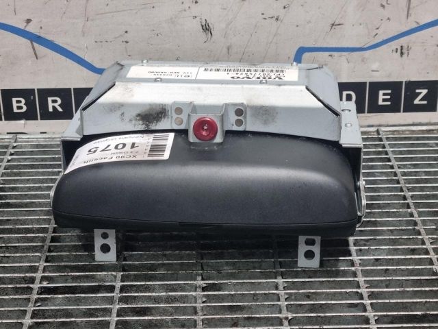 bontott VOLVO XC90 Navigációs Fejegység